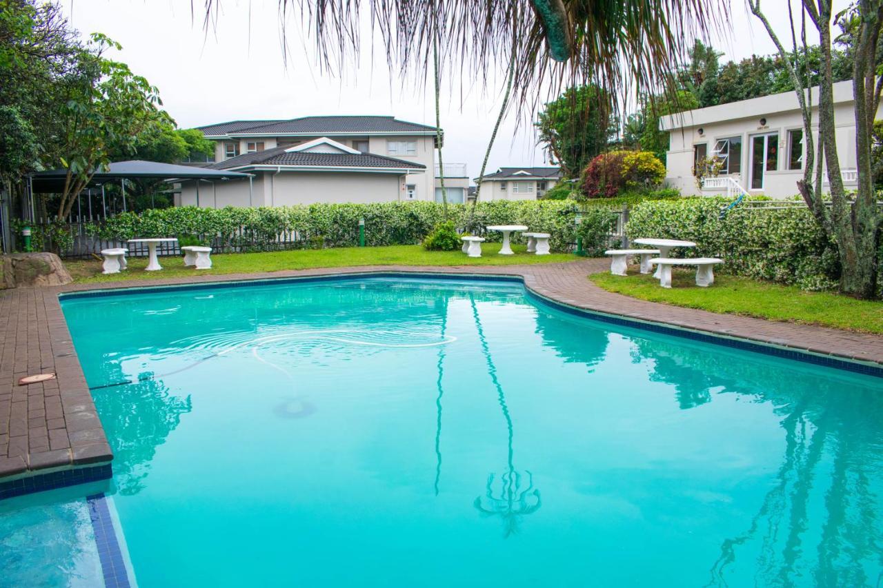 At 4 Umzumbe Beach Apartment, Mangrove Beach Estate Melville  ภายนอก รูปภาพ